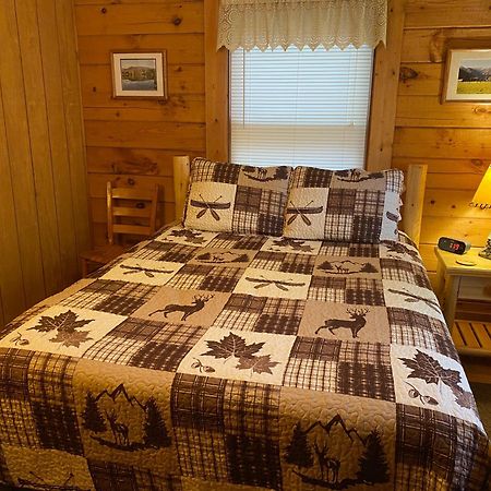 Misty Creek Log Cabins ماجي فالي المظهر الخارجي الصورة