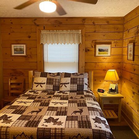 Misty Creek Log Cabins ماجي فالي المظهر الخارجي الصورة