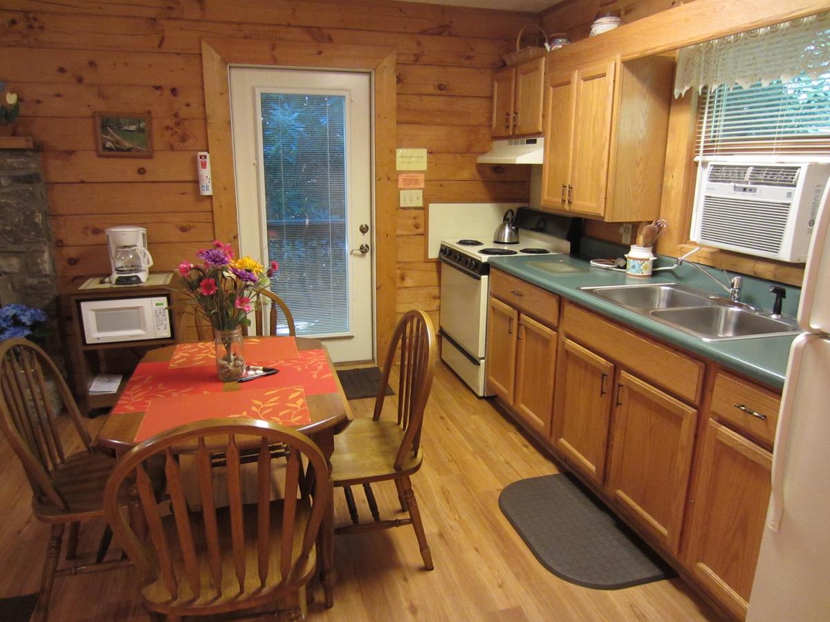 Misty Creek Log Cabins ماجي فالي المظهر الخارجي الصورة