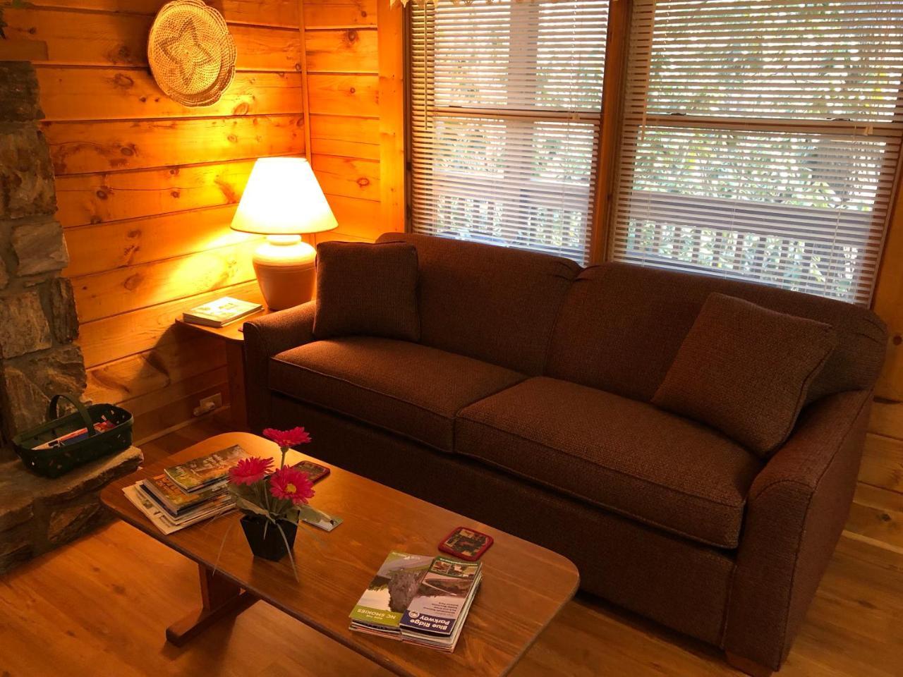 Misty Creek Log Cabins ماجي فالي المظهر الخارجي الصورة